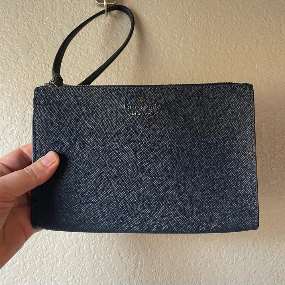 Kate Spade New York Womens Pebbled Leather Navy Blue Zipper Wristlet Minimalist